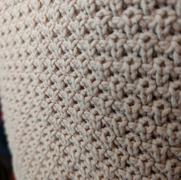 Universal Threads Knit Peach Sweater Women Small - Picture 5 of 10